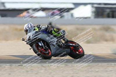media/Apr-18-2025-CVMA Friday Practice (Fri) [[88baa45499]]/Racer 3/Session 5 (Turn 14 Tip In)/